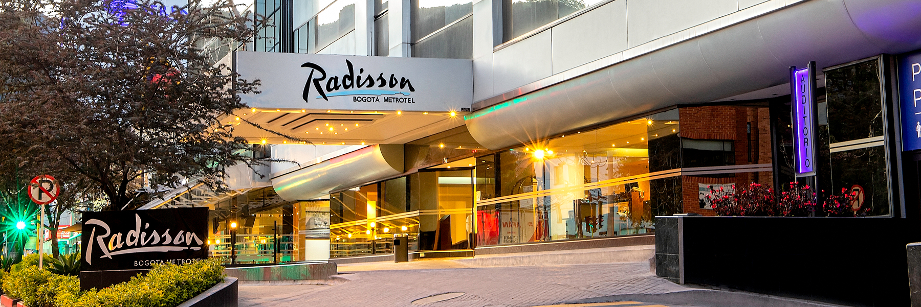 Get in Touch and Discover Our Prime Location in Radisson Metrotel Bogota Kentucky